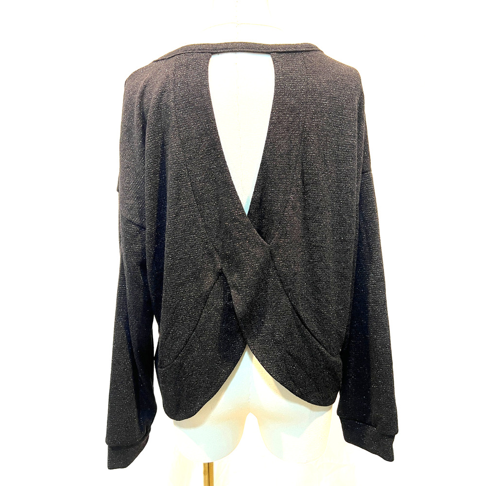 Kaileigh Top Womens XLarge Petite Black Silver Metallic Knit Cutout Back NEW! - Picture 9 of 11